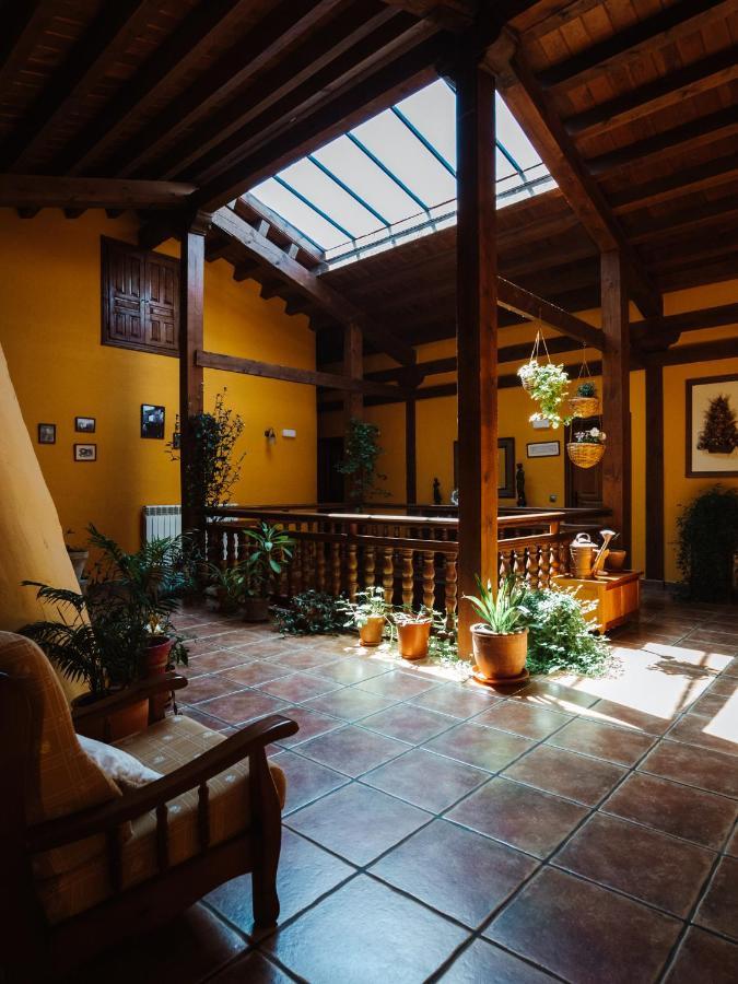 Posada Real De Carreteros Casarejos Luaran gambar