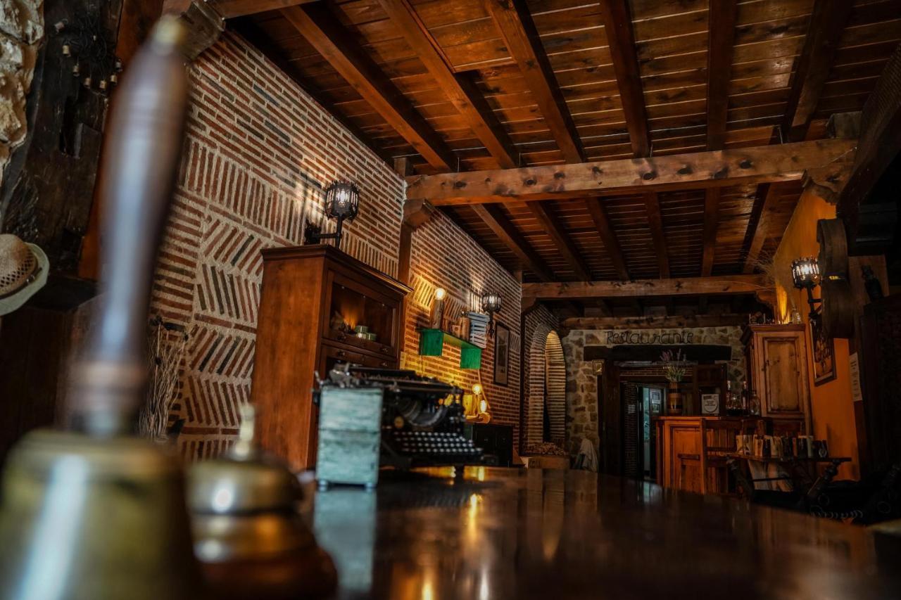 Posada Real De Carreteros Casarejos Luaran gambar